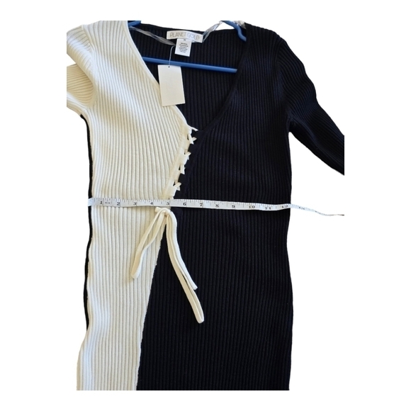 Planet Gold Sweater Dress Women Medium Black White NWT - Picture 3 of 9